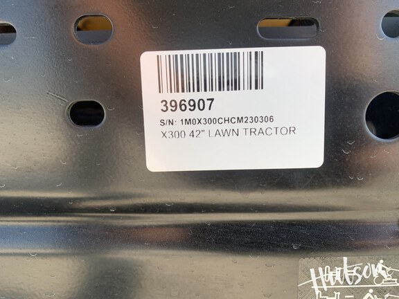 Photo of 2012 John Deere X300