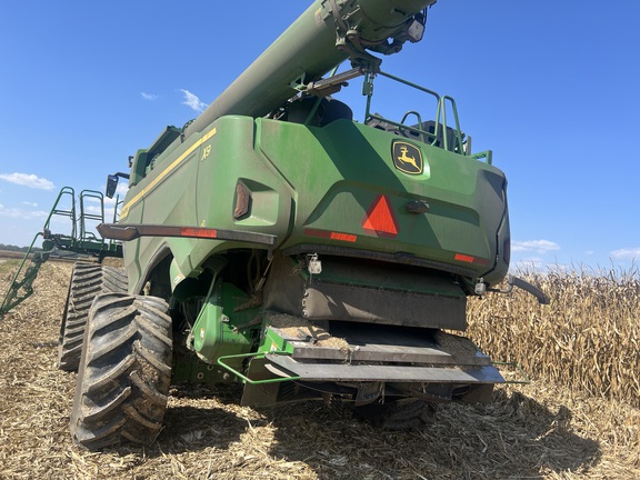 Photo of 2022 John Deere X9 1100