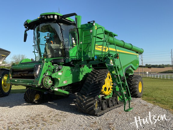 Photo of 2022 John Deere X9 1100