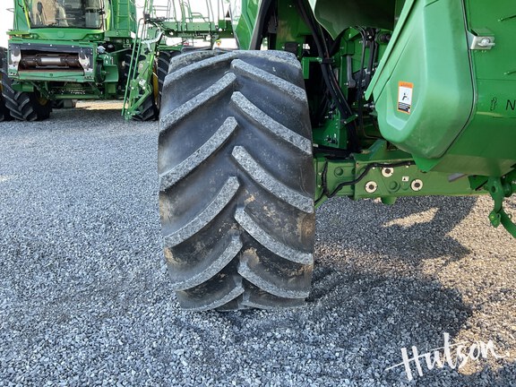 Photo of 2022 John Deere X9 1100