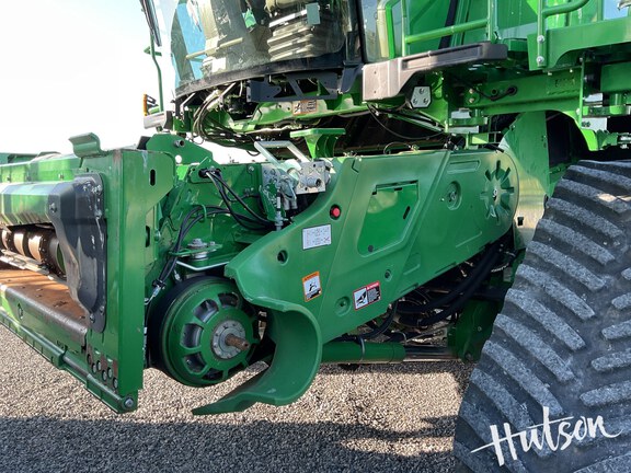 Photo of 2022 John Deere X9 1100