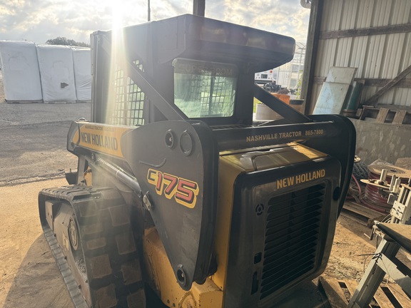 Photo of 2008 New Holland C175