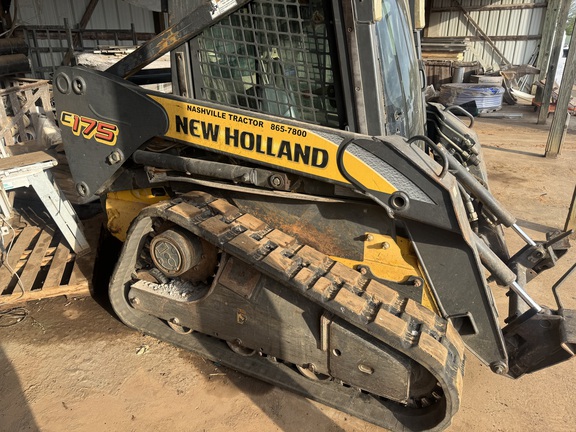 Photo of 2008 New Holland C175