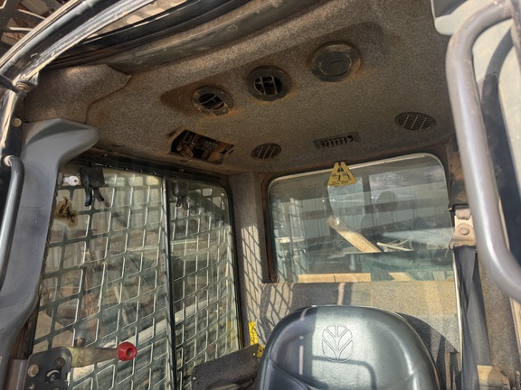 Photo of 2008 New Holland C175