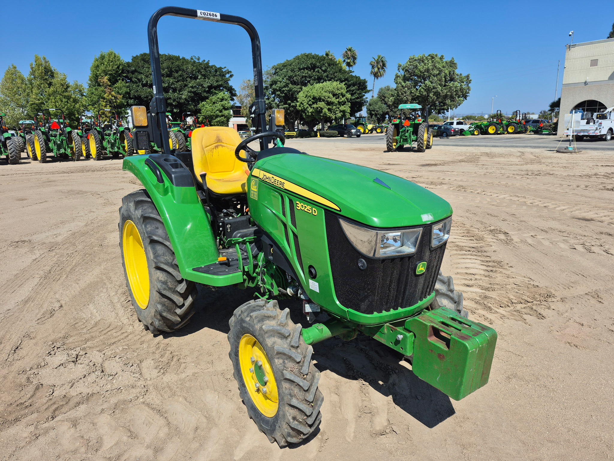 2021 John Deere 3025D Image 5