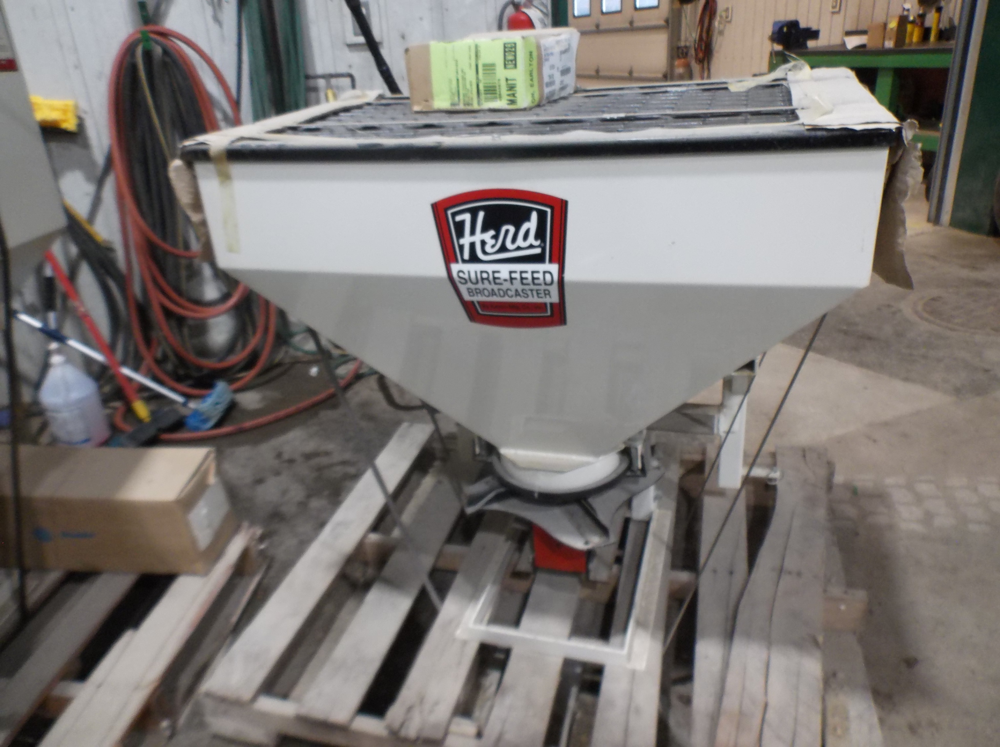 2020 HERD 5.5W-SS Image 1