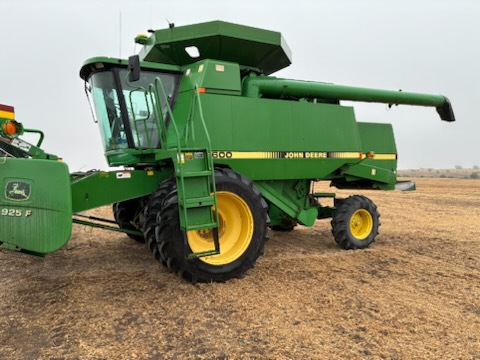 1992 John Deere 9600 Image 1