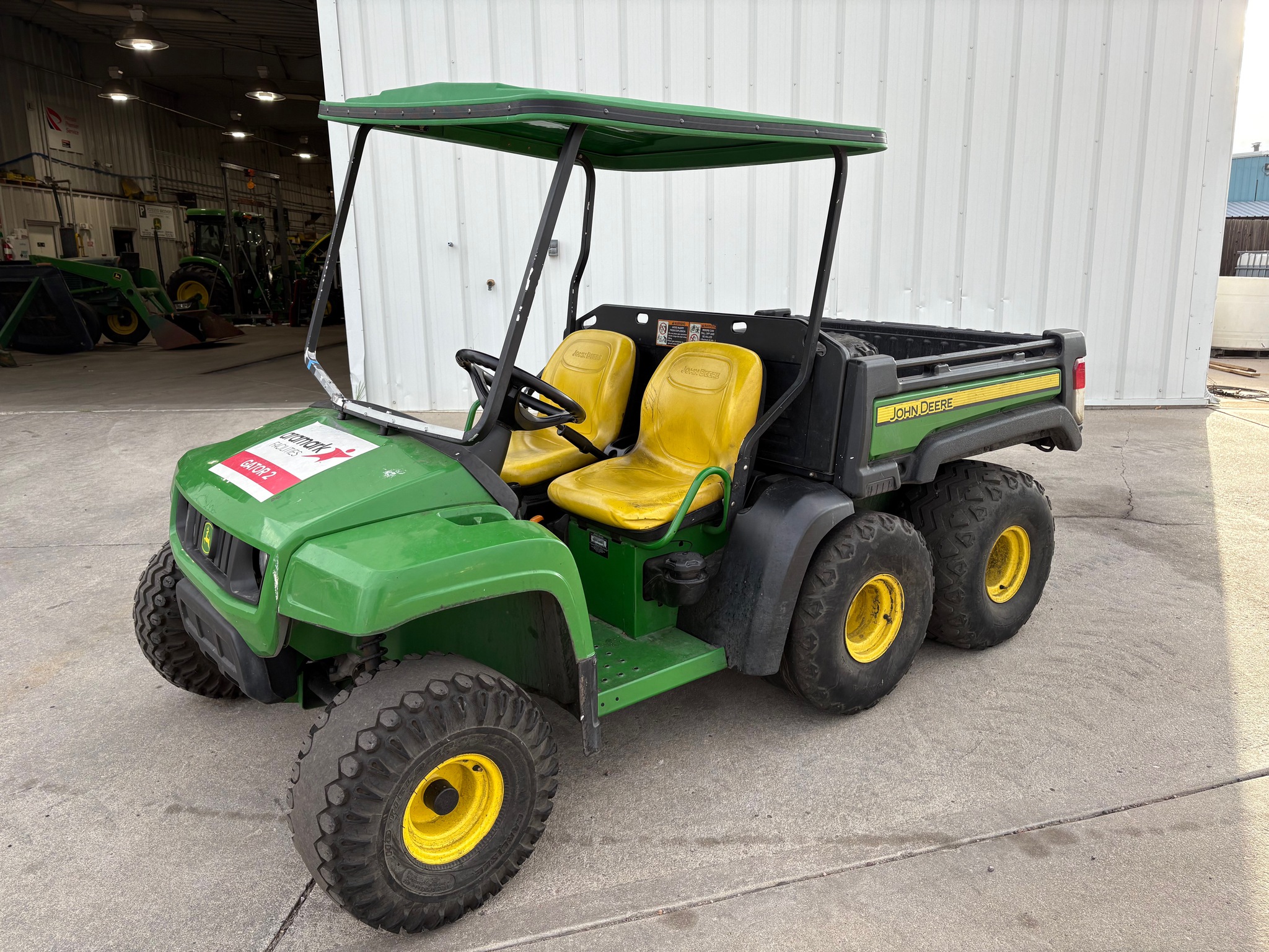 2019 John Deere TH 6X4 Image 1