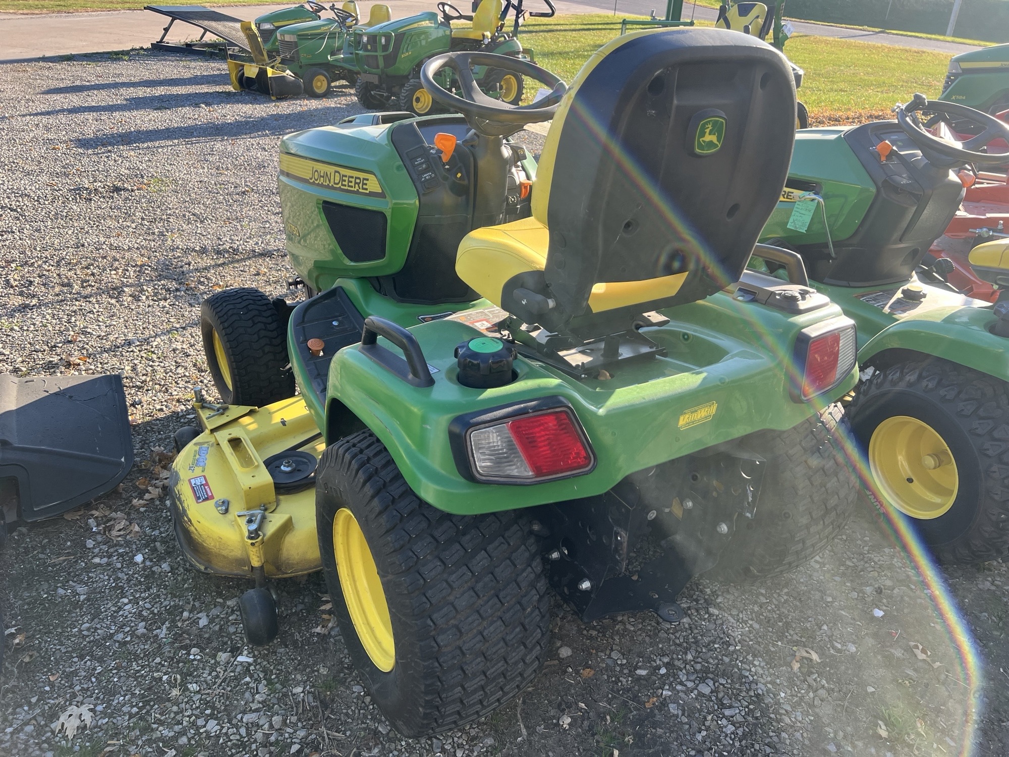 2017 John Deere X750 Image 3