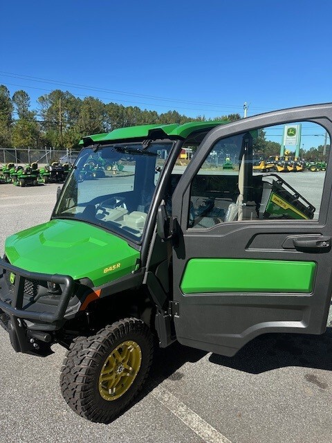 2025 John Deere GATOR XUV 845R Image 4