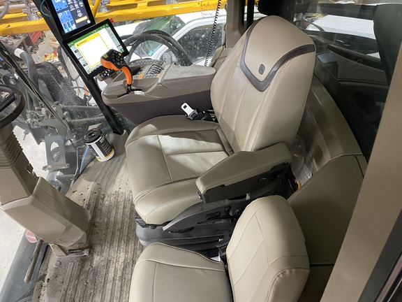 2025 Hagie STS12 - Photo13