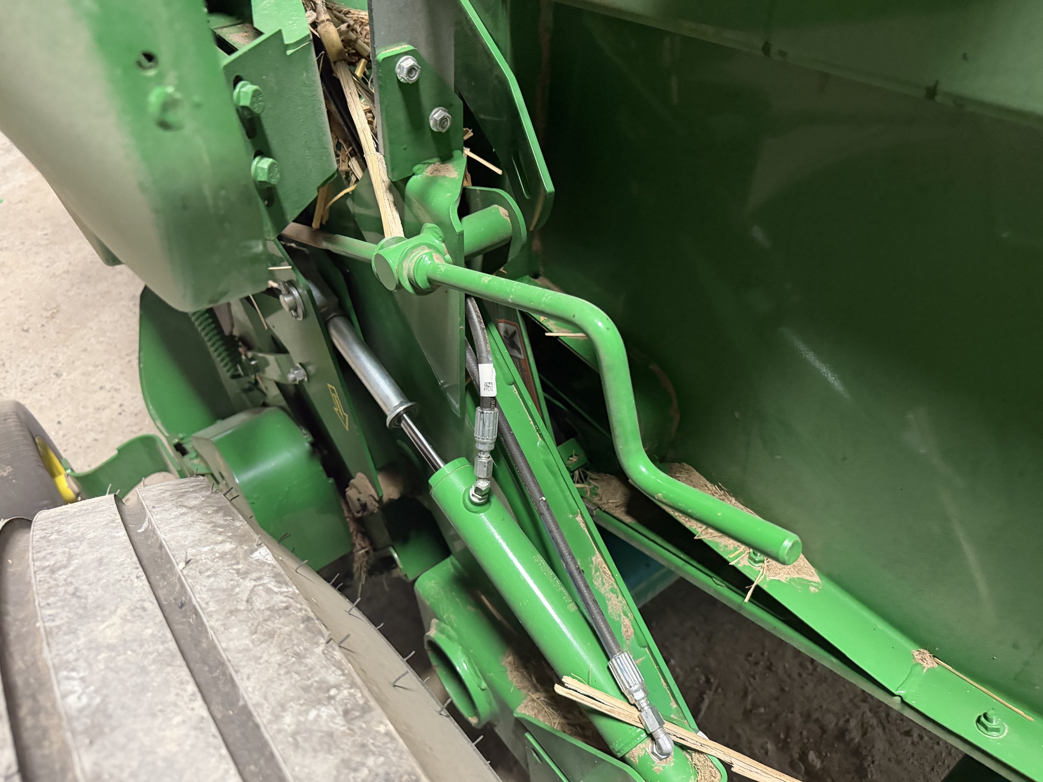 2023 John Deere 450M Image 8