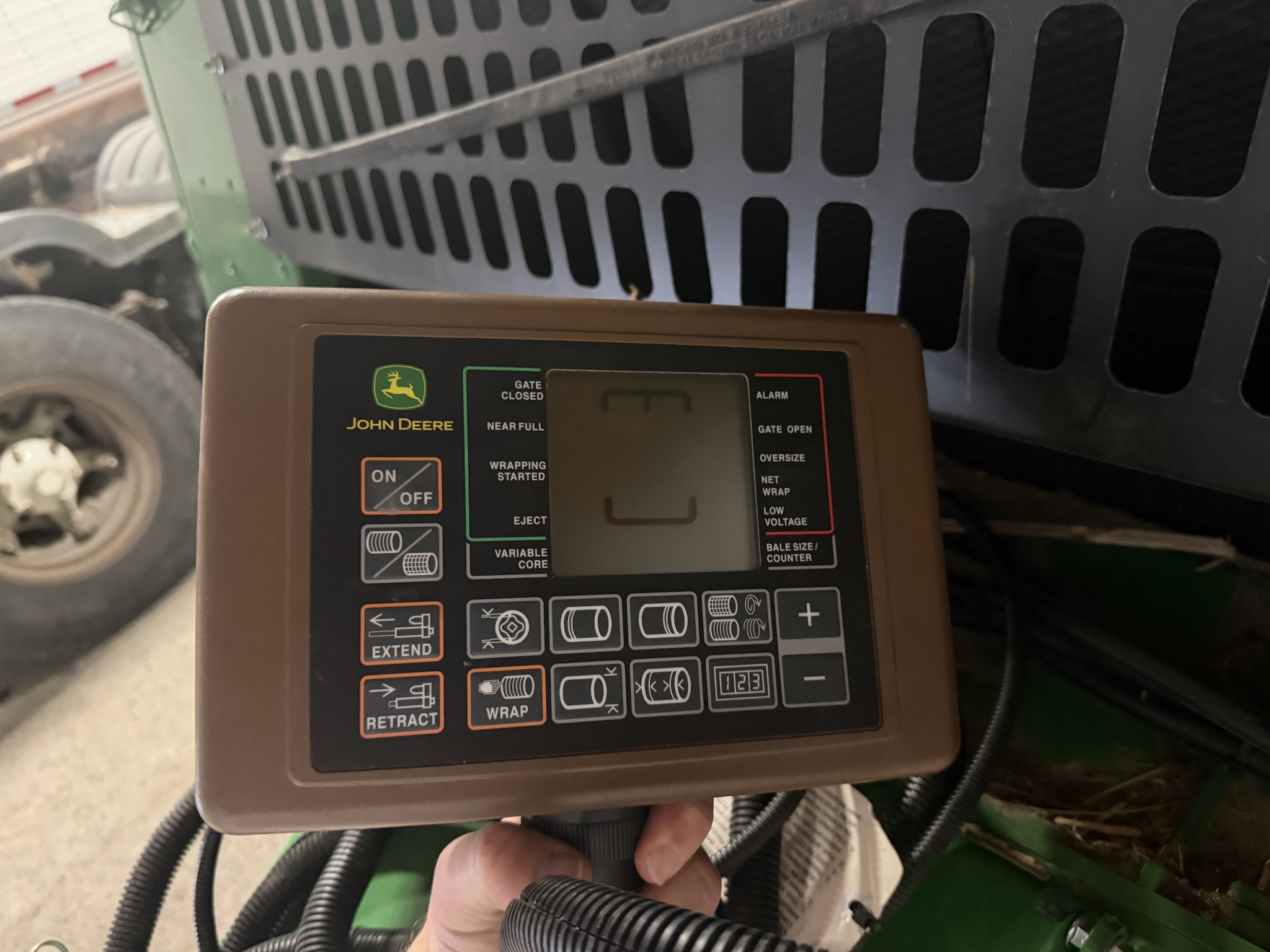 2023 John Deere 450M Image 9