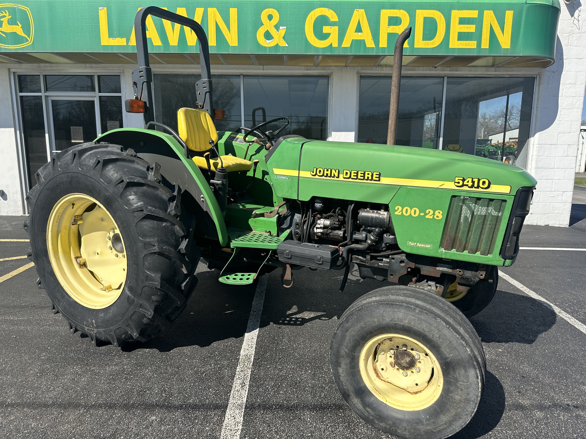 2001 John Deere 5410 Image 1