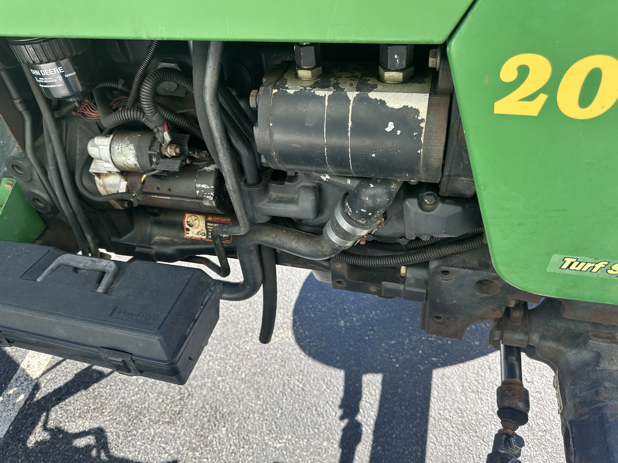 2001 John Deere 5410 Image 20