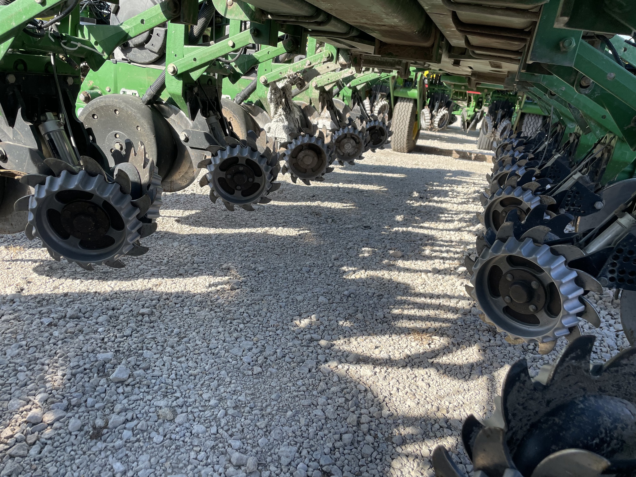  2009 John Deere 1770NT CCS at Heritage Tractor in Geneseo, IL