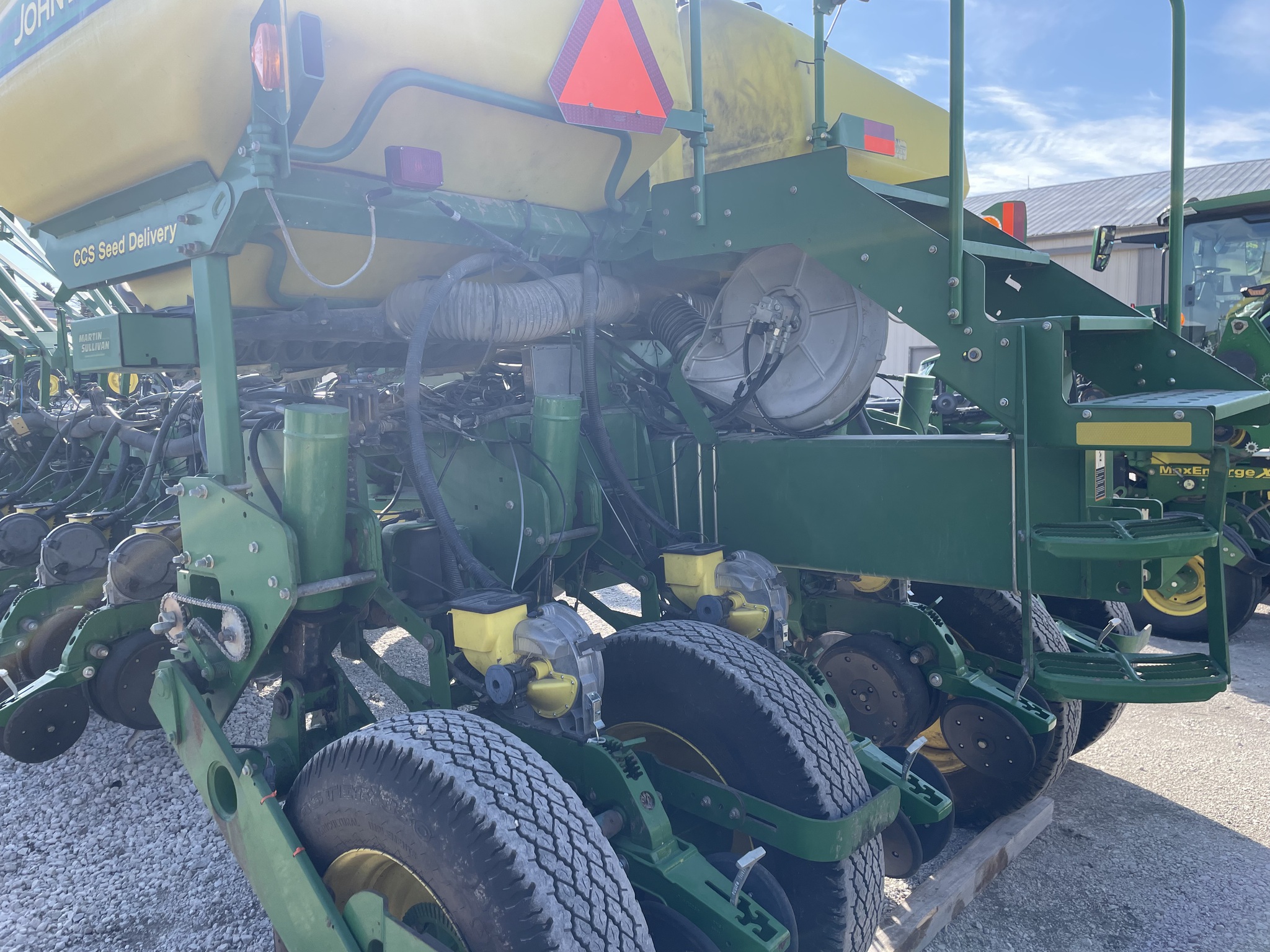  2009 John Deere 1770NT CCS at Heritage Tractor in Geneseo, IL