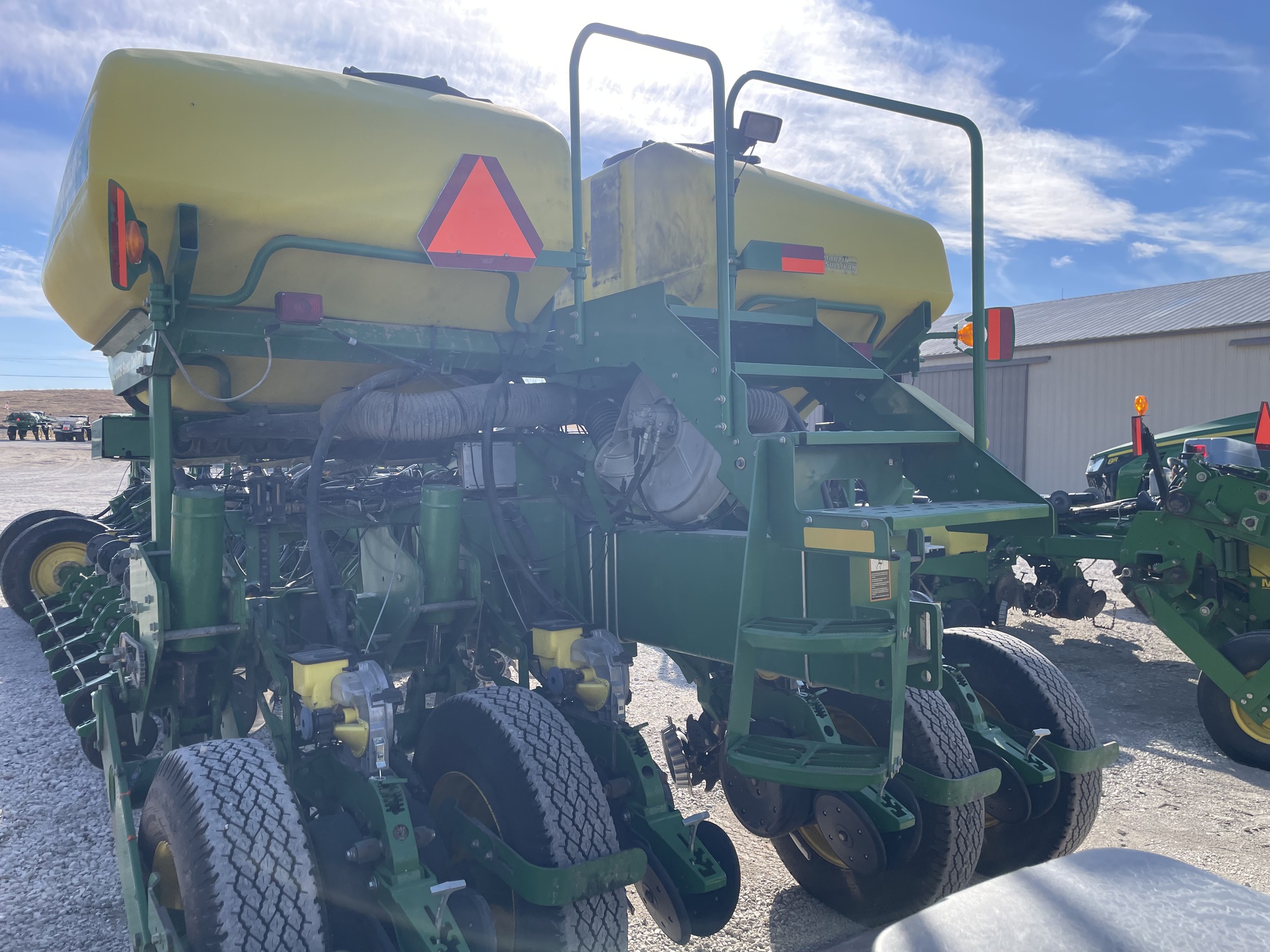  2009 John Deere 1770NT CCS at Heritage Tractor in Geneseo, IL