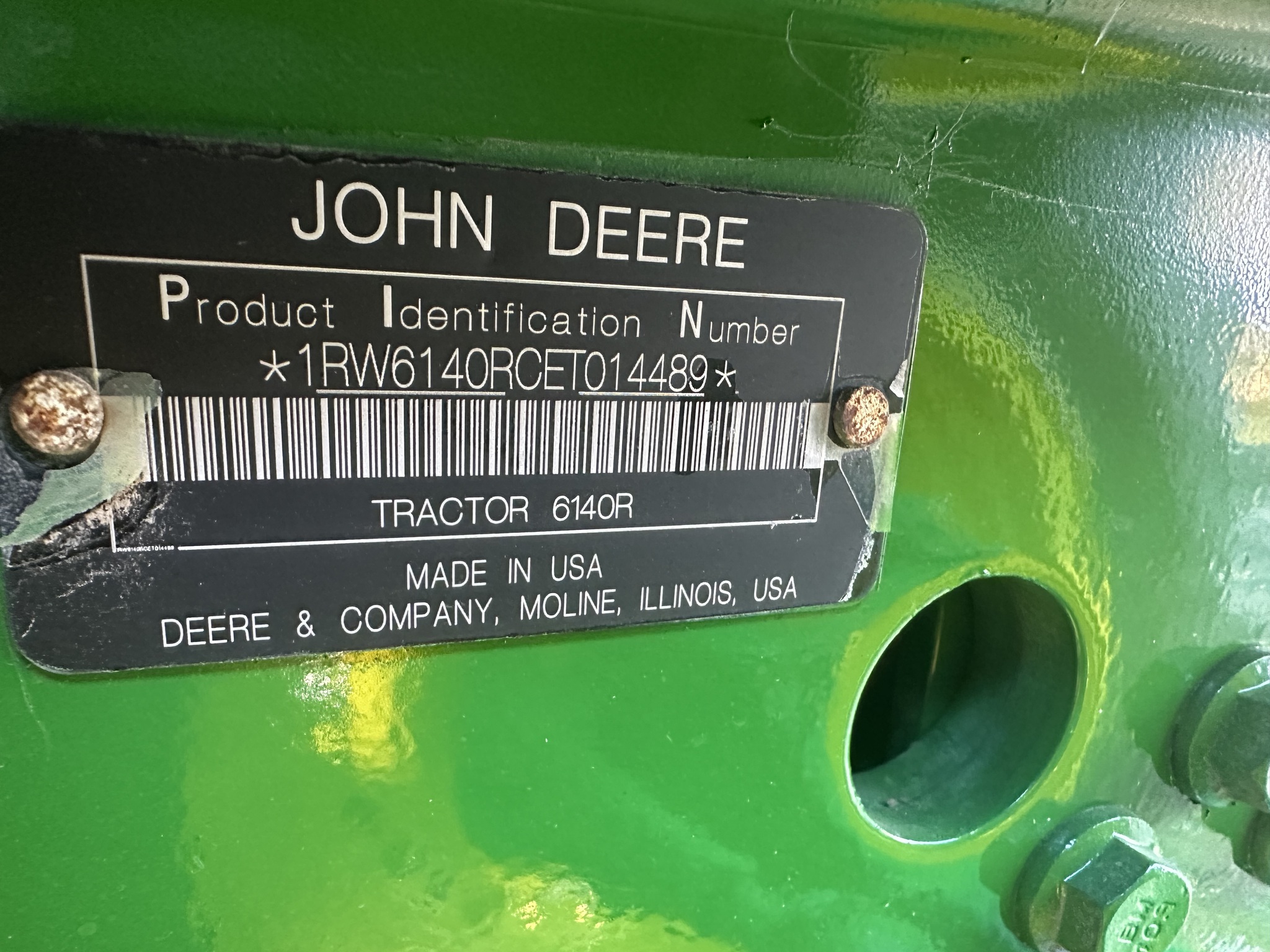 2014 John Deere 6140R Image 9