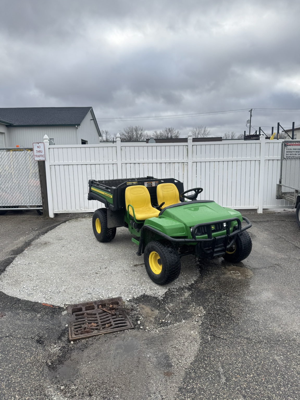 2017 John Deere TX 4X2 Image 2
