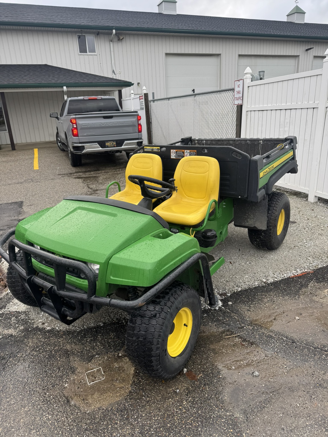 2017 John Deere TX 4X2 Image 1