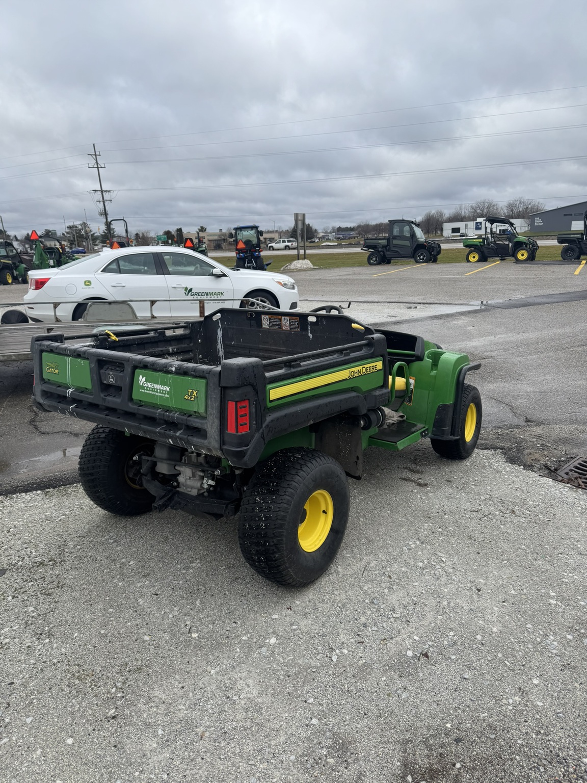2017 John Deere TX 4X2 Image 3