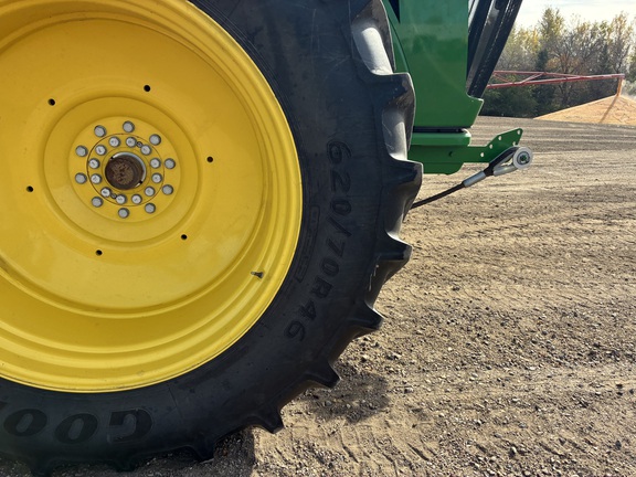2025 John Deere 9R 390 - Photo14