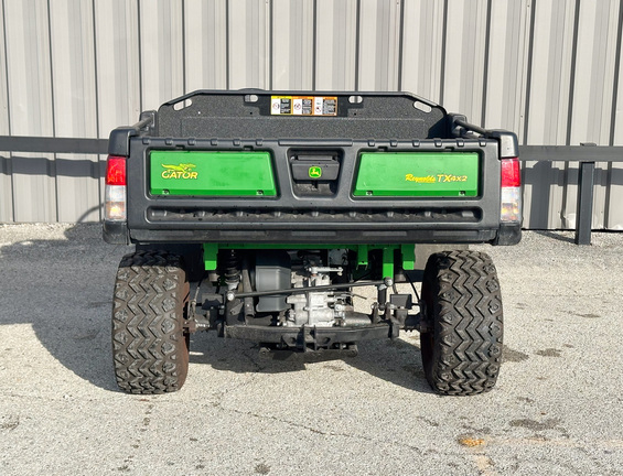 2024 John-Deere TX 4X2
