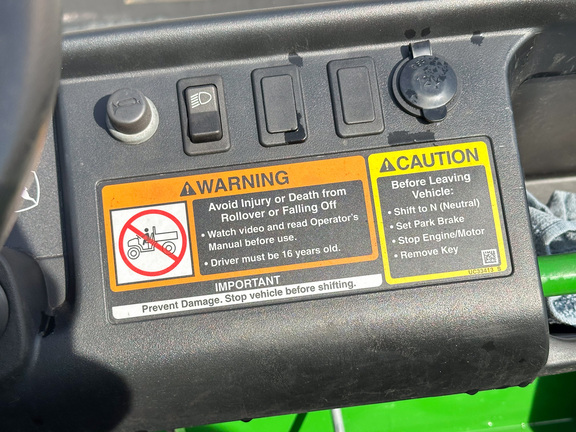 2024 John-Deere TX 4X2