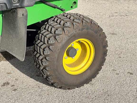 2024 John-Deere TX 4X2