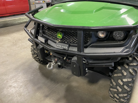 2025 John Deere XUV 845M - Photo4