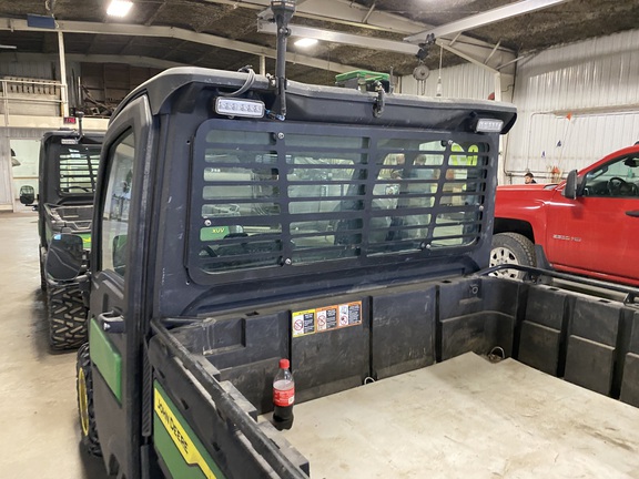 2025 John Deere XUV 845M - Photo7