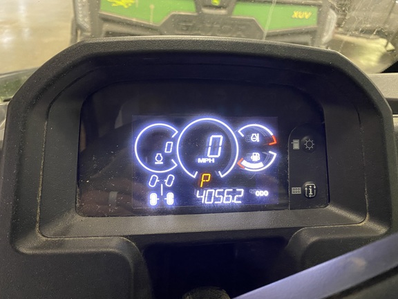 2025 John Deere XUV 845M - Photo11