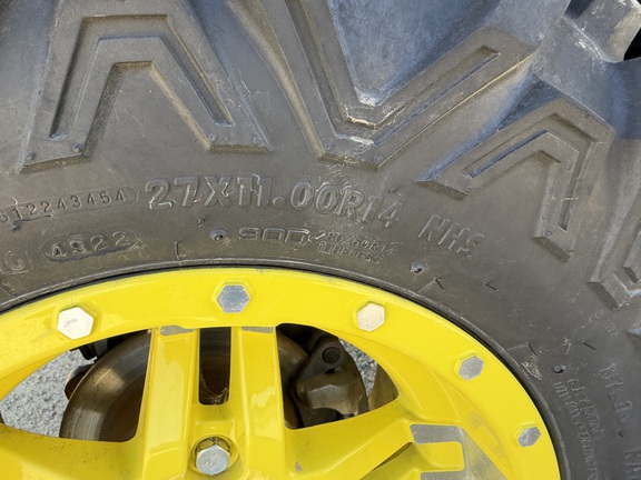 2025 John Deere XUV 845M - Photo12