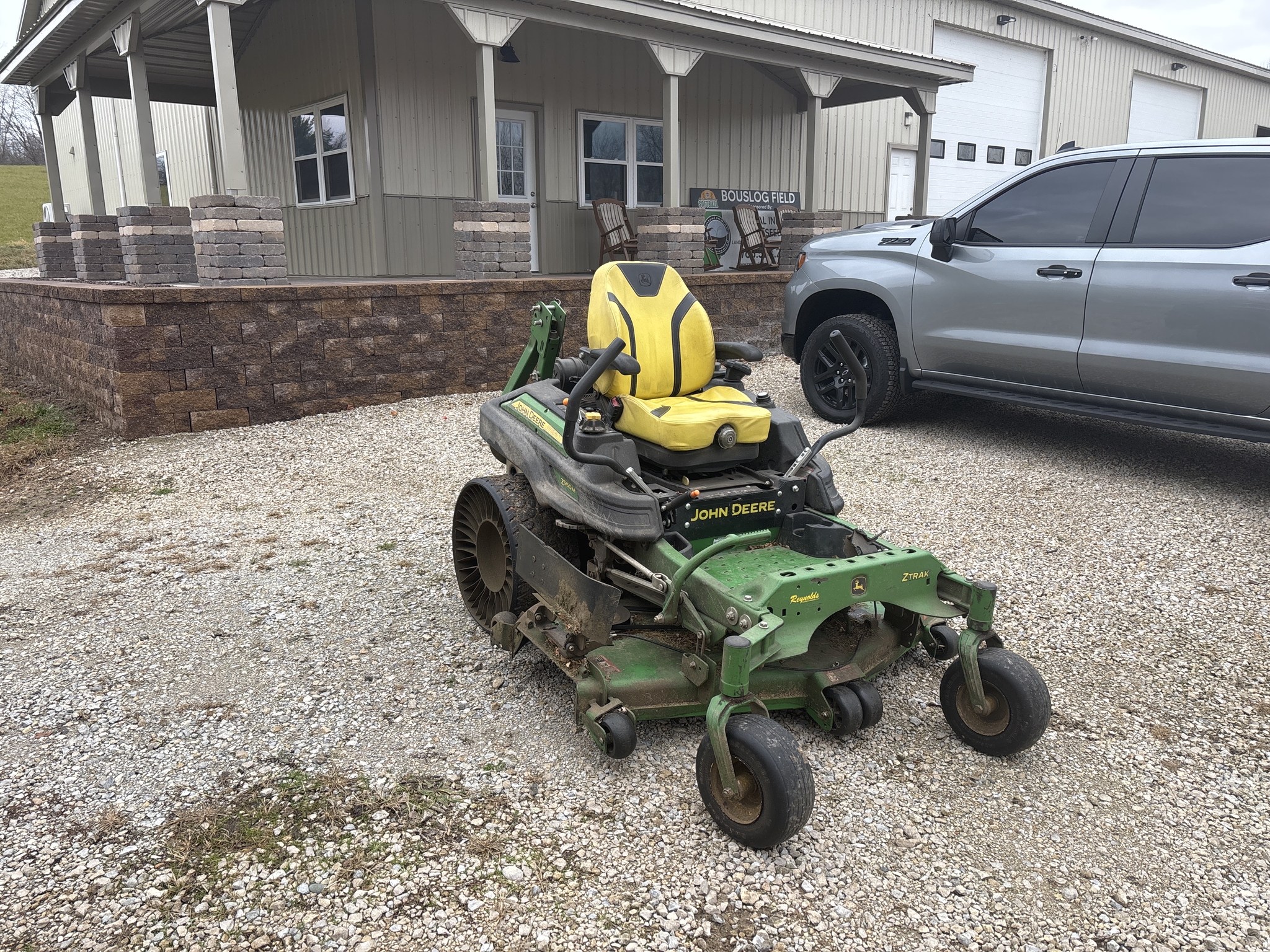 Used 2021 John Deere Z950M Zero Turn Mowers at Koenig Equipment in Greenfield, IN - PhotoXL2