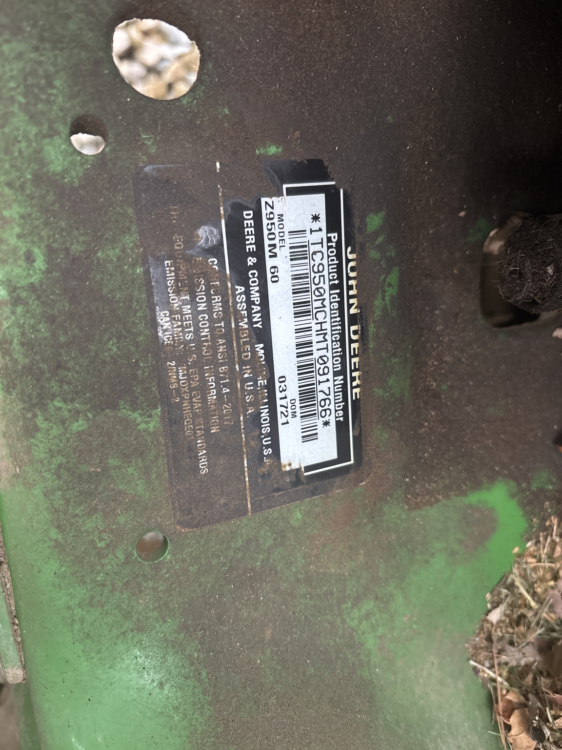 Used 2021 John Deere Z950M Zero Turn Mowers at Koenig Equipment in Greenfield, IN - PhotoXL18