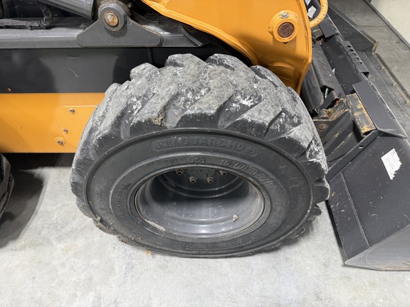 2017 Case SV340 - Photo14