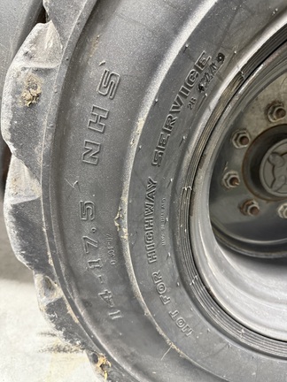 2017 Case SV340 - Photo13