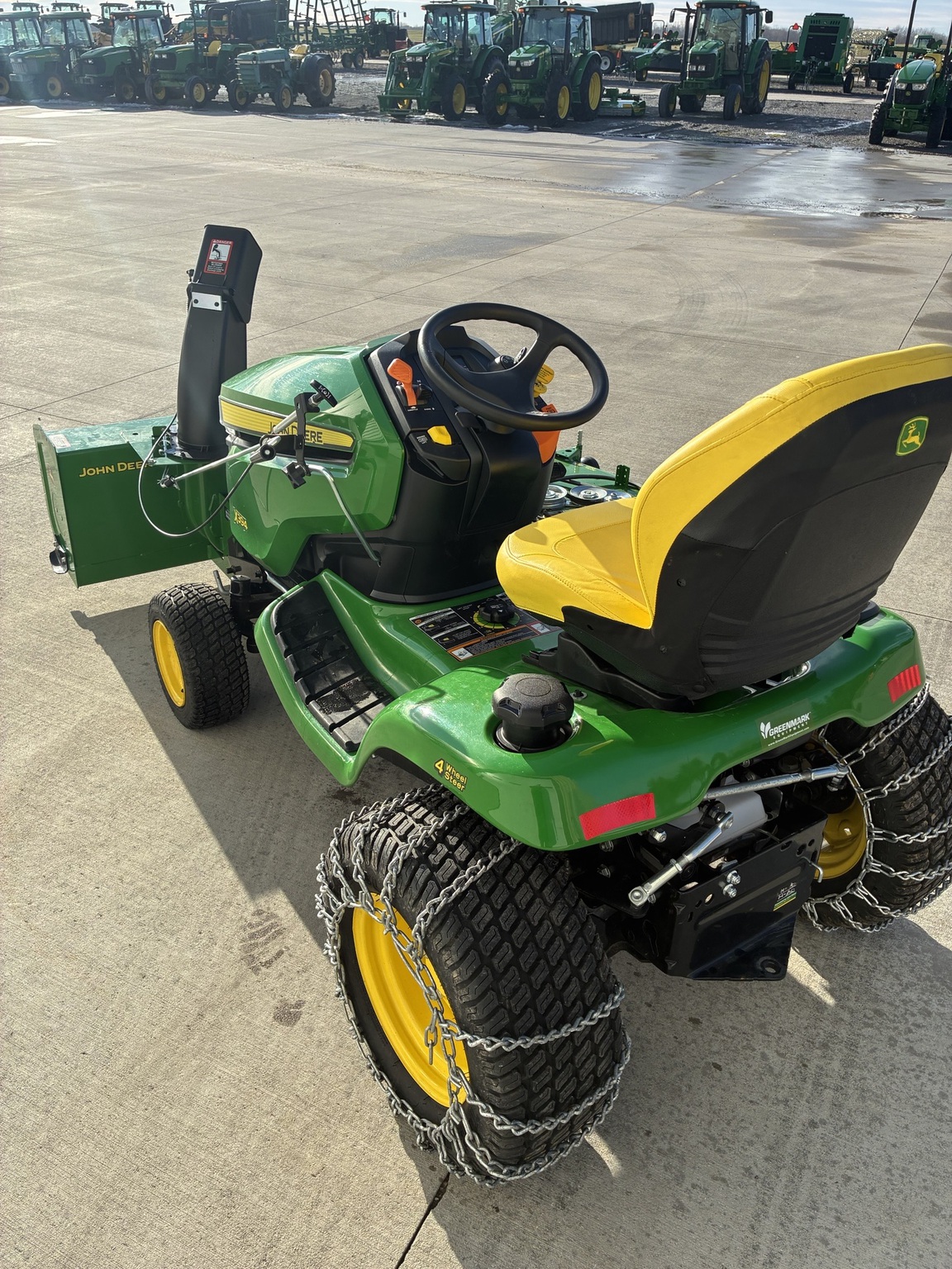 2023 John Deere X394 Image 5