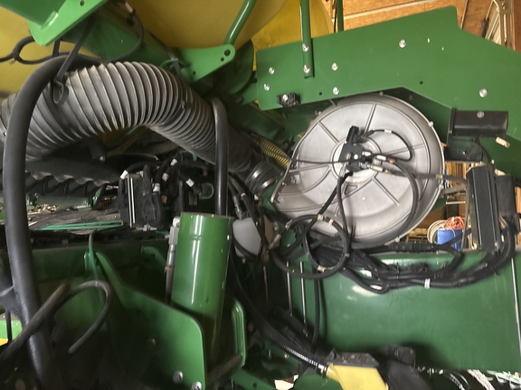 Used 2015 John Deere 1775NT Planters: Drawn at Koenig Equipment in Greenfield, IN - Photo9