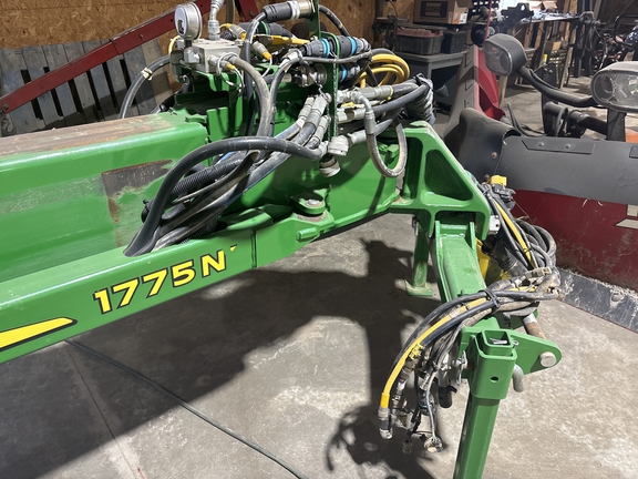 Used 2015 John Deere 1775NT Planters: Drawn at Koenig Equipment in Greenfield, IN - Photo10