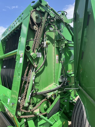 2024 John Deere 561M (13th thumbnail)