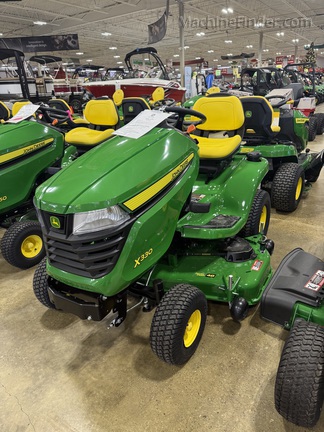 2025 John Deere X330 **NEW** | Gazon- en tuintrekkers | MachineFinder