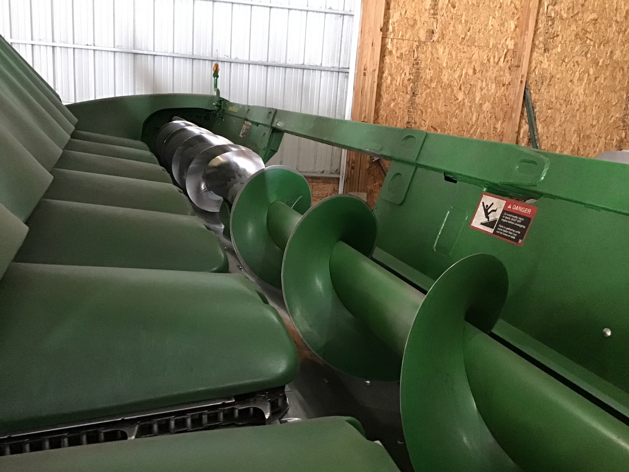 2019 John Deere 708C Image 2