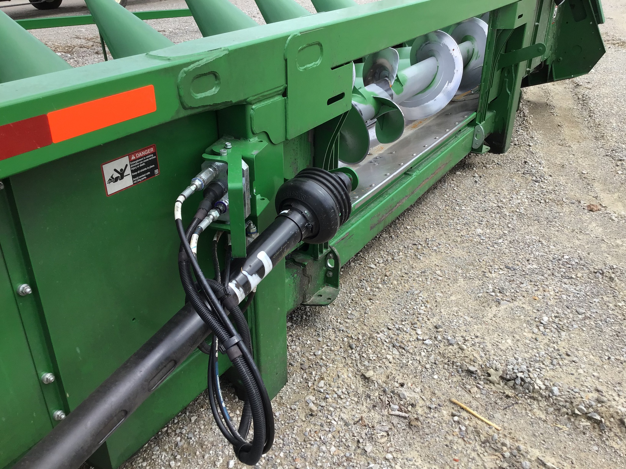 2019 John Deere 708C Image 8
