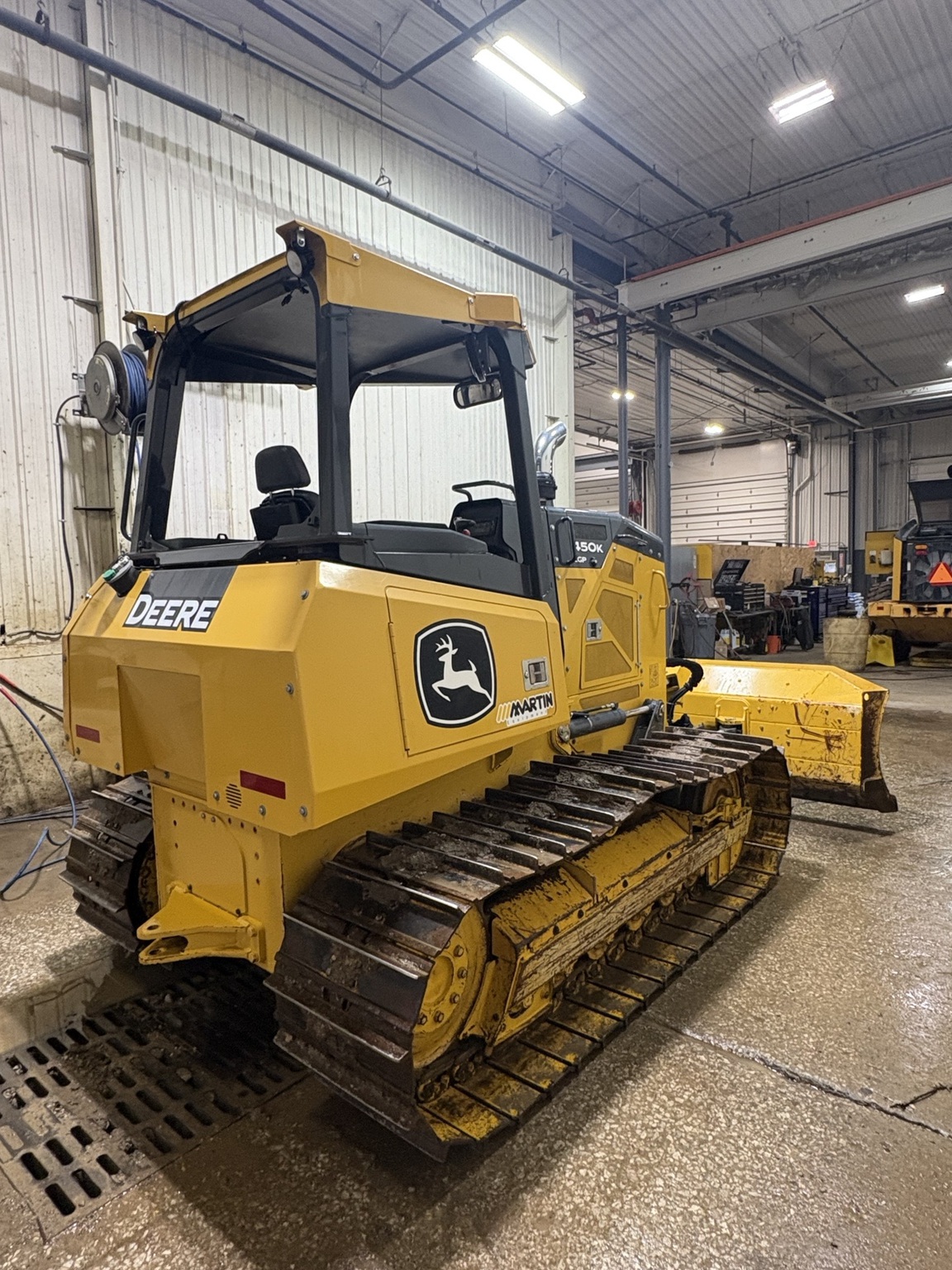 2021 John Deere 450K Image 2