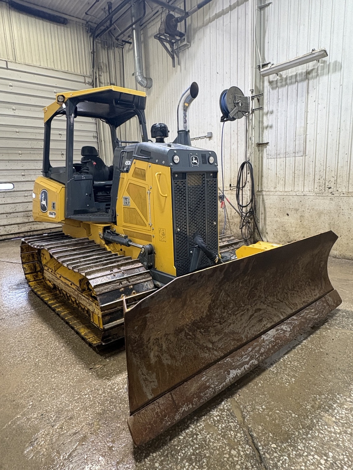 2021 John Deere 450K Image 4