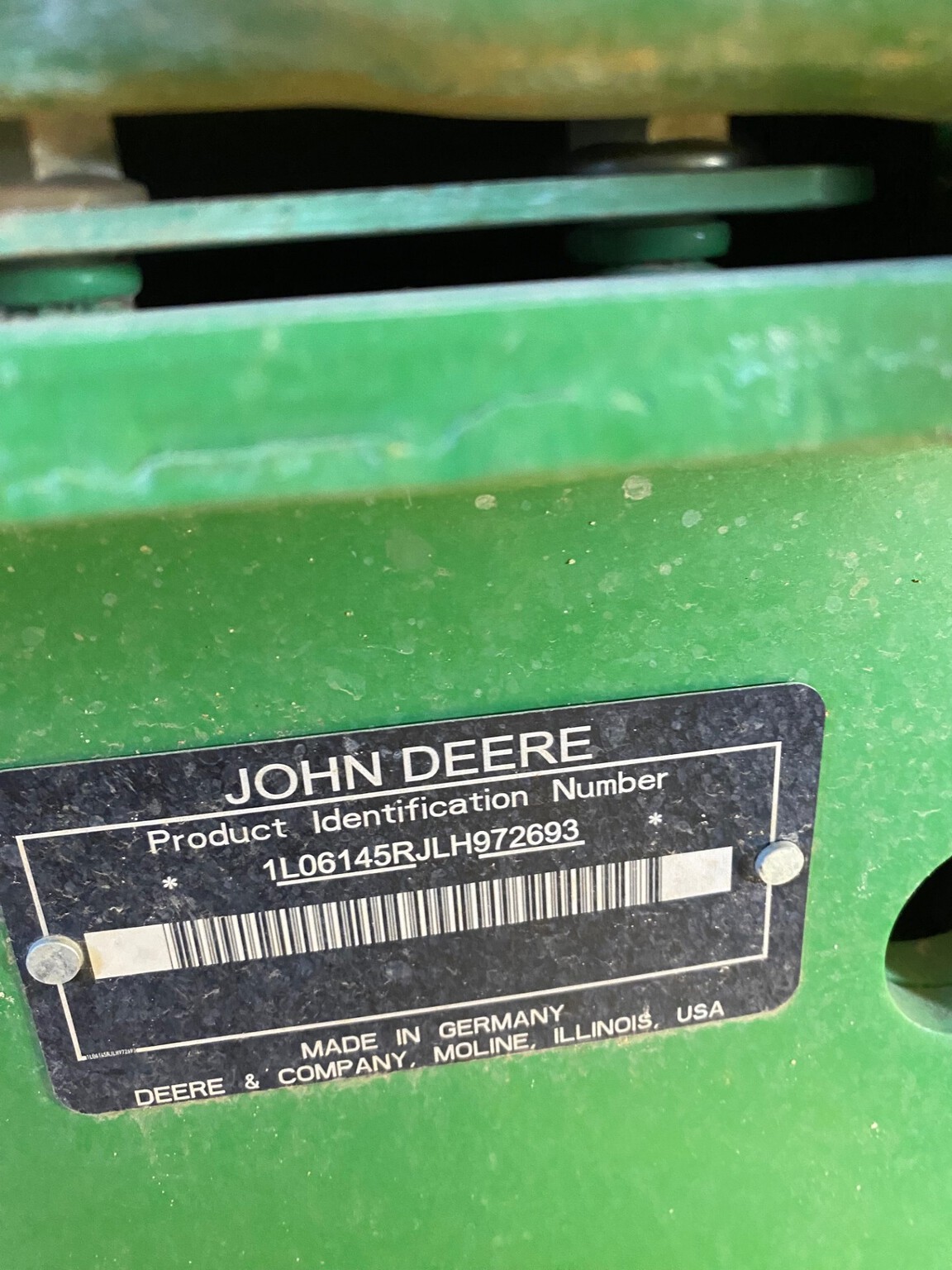 2020 John Deere 6145R Image 2