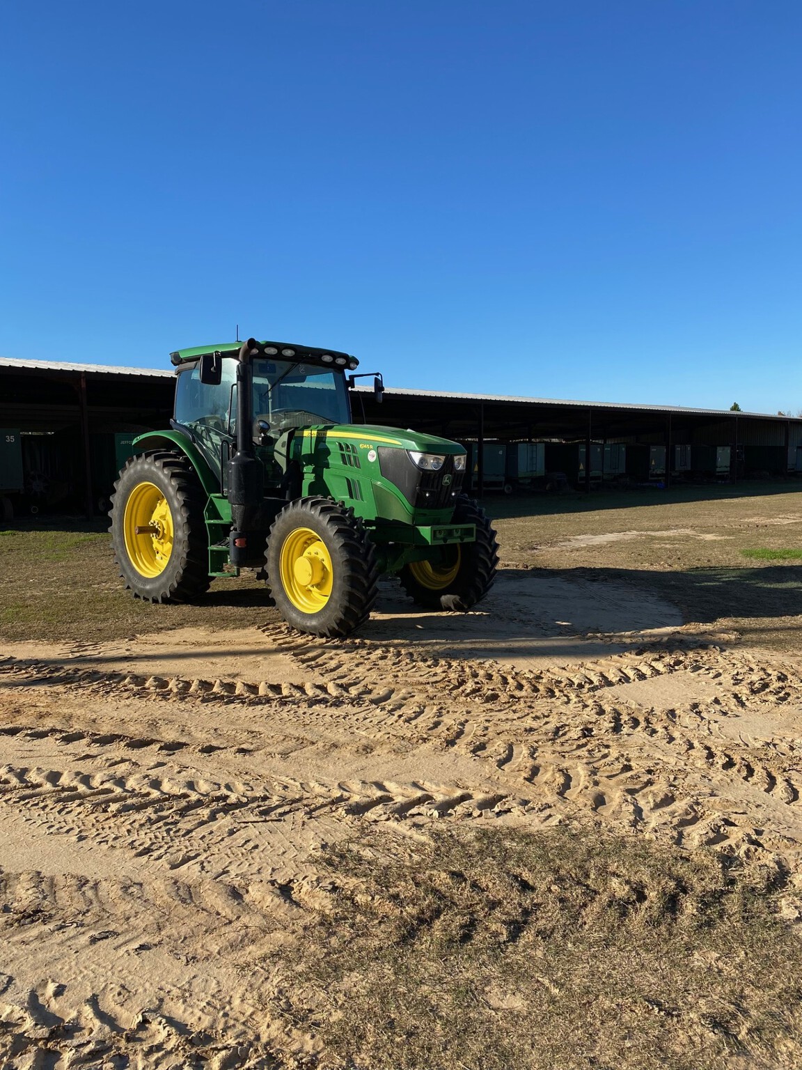 2020 John Deere 6145R Image 8