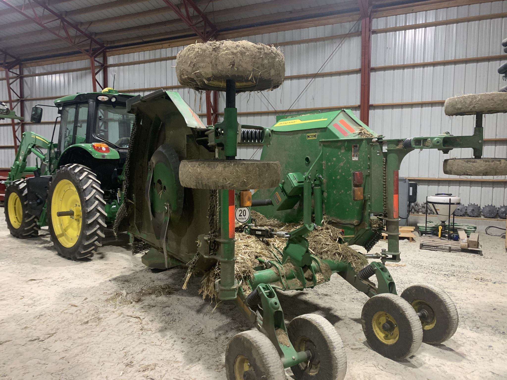 2024 John Deere FC15M Image 3